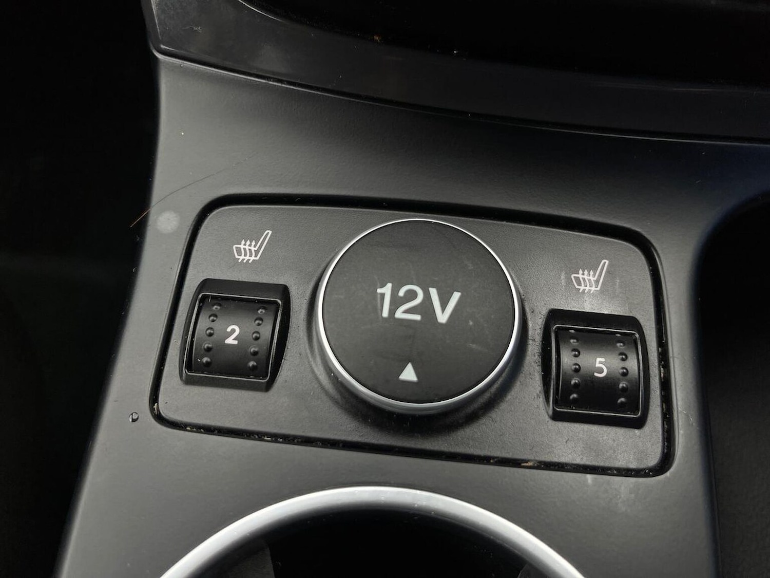 Used Ford Kuga 2016 for sale - 76444695: Photo 41