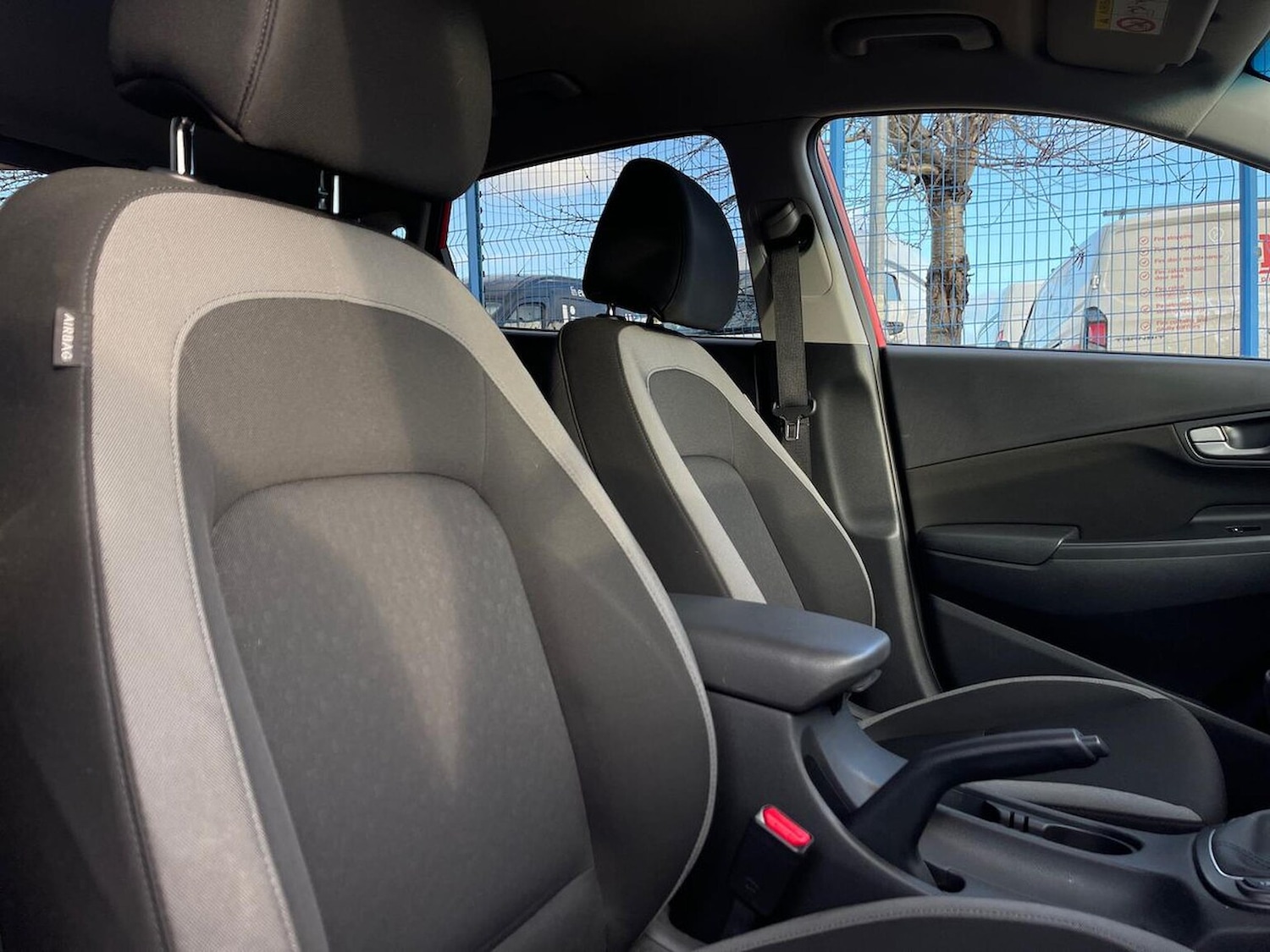 Used Hyundai KONA 2019 for sale - 76918926: Photo 32