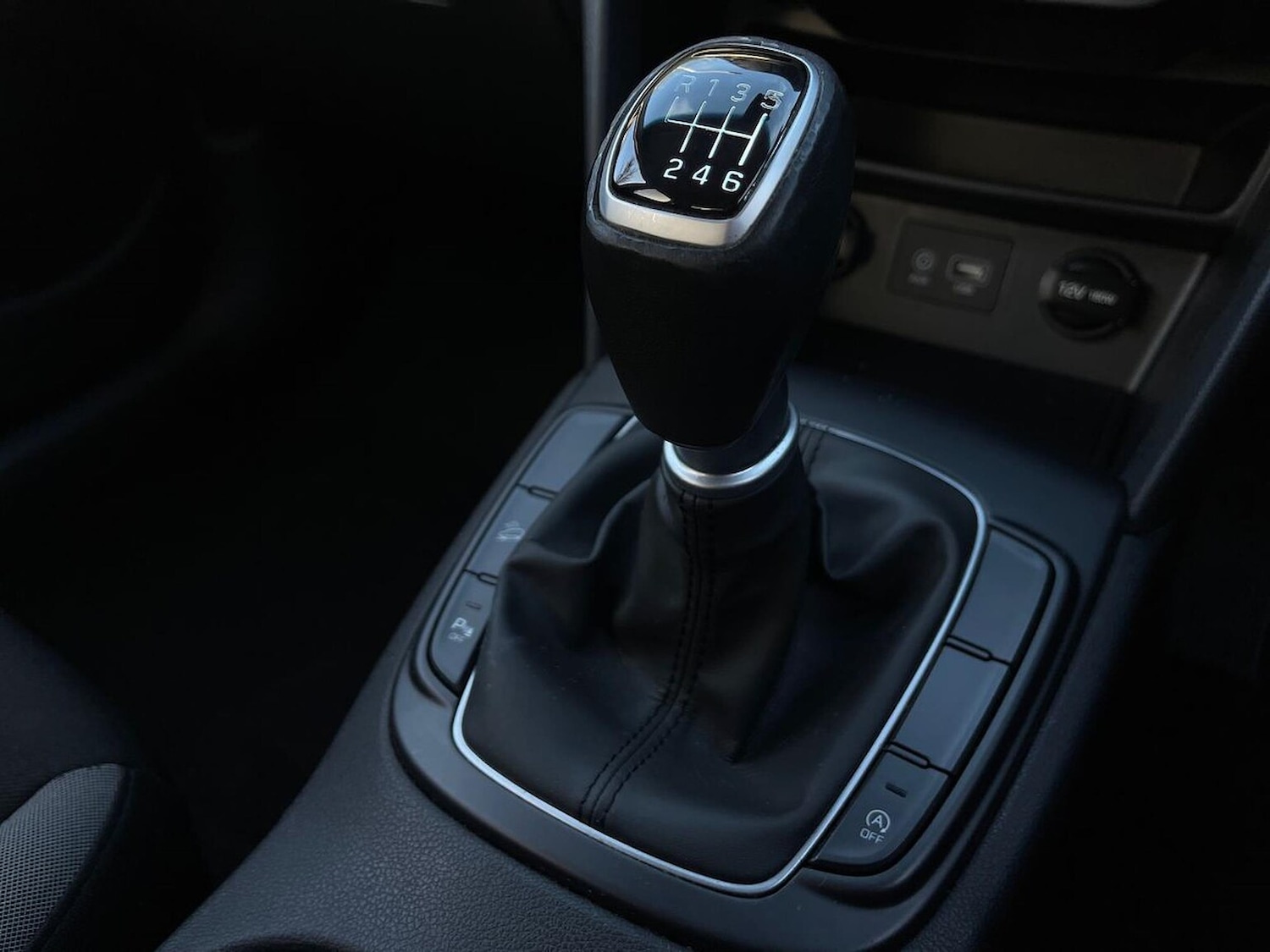 Used Hyundai KONA 2019 for sale - 76918926: Photo 42