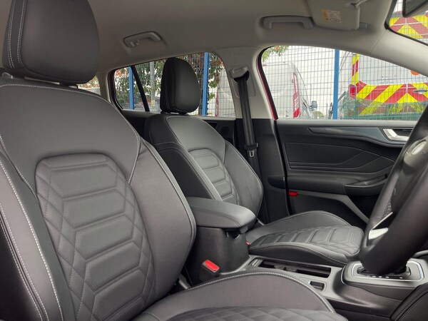 Used Ford Focus 2025 for sale - 76273502: Photo 32