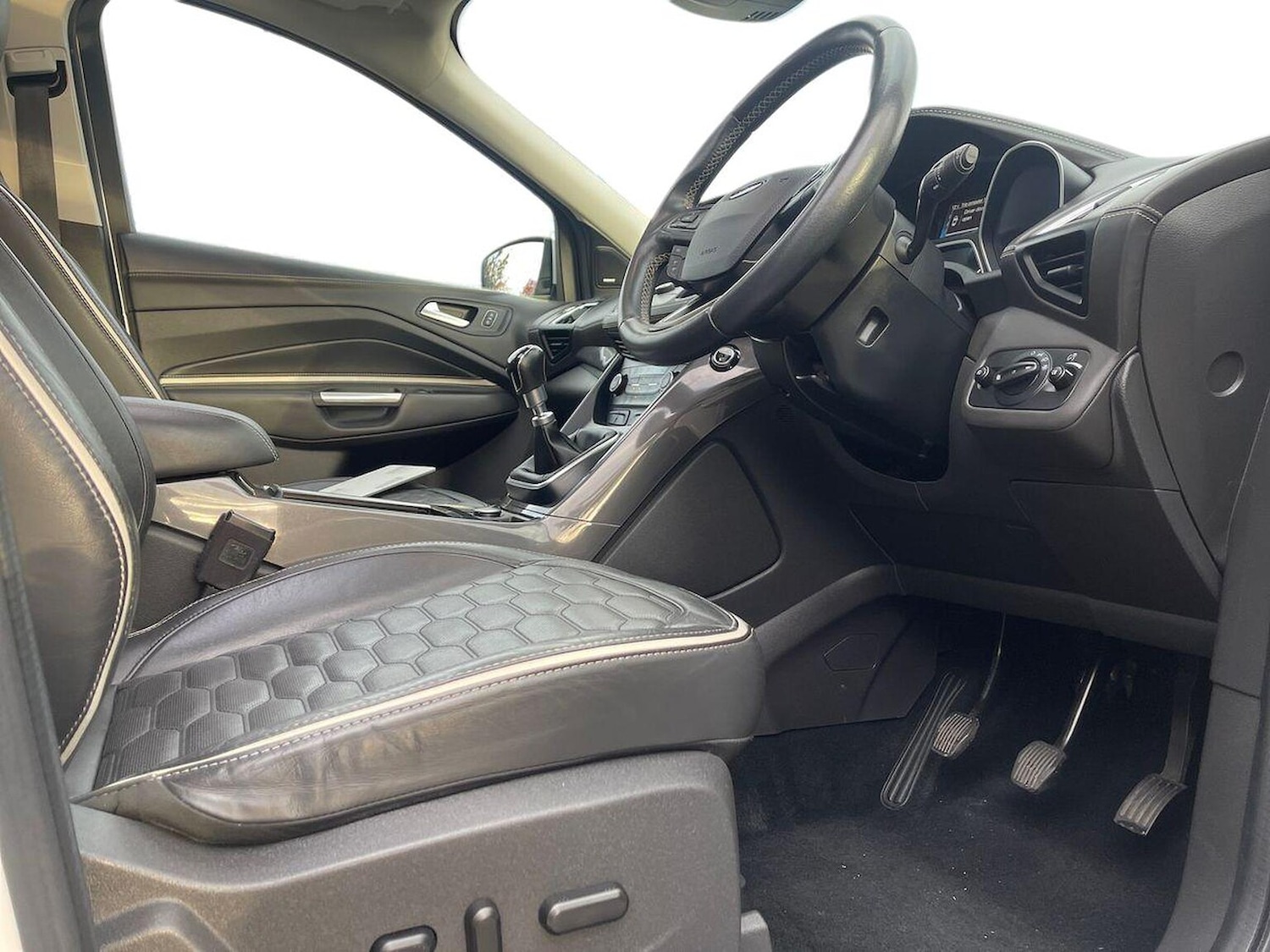 Used Ford Kuga 2018 for sale - 76357950: Photo 15