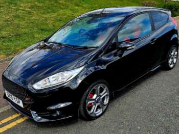 Used Ford Fiesta 2015 for sale - 74512519: Photo