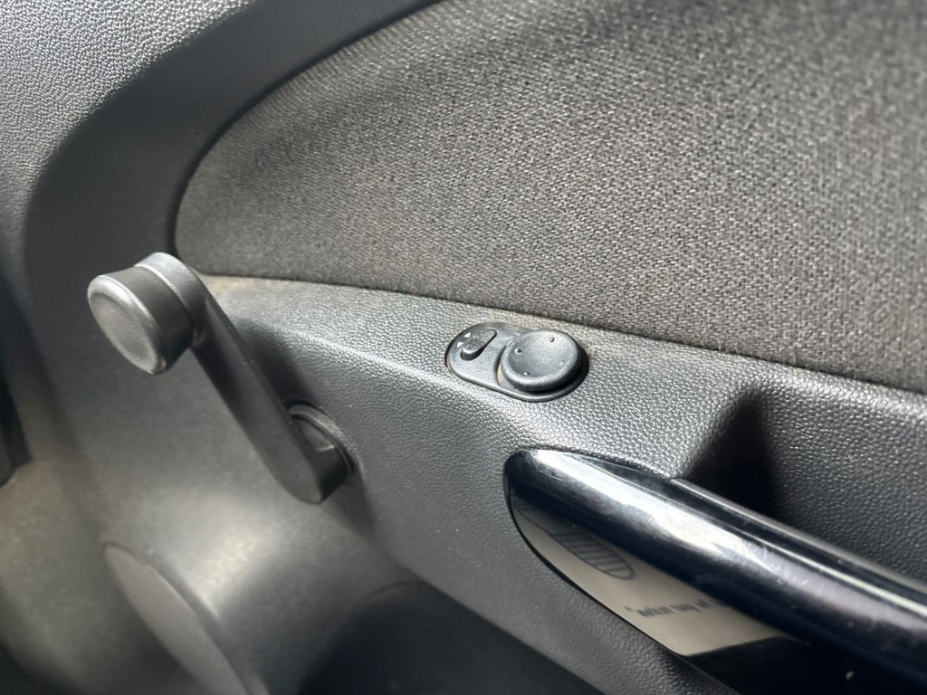 Used Vauxhall Corsa 2012 for sale - 77422050: Photo 14