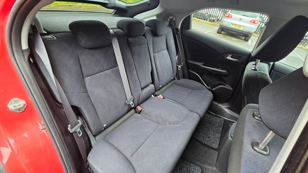 Used Honda Civic 2014 for sale - 78082430: Photo 12