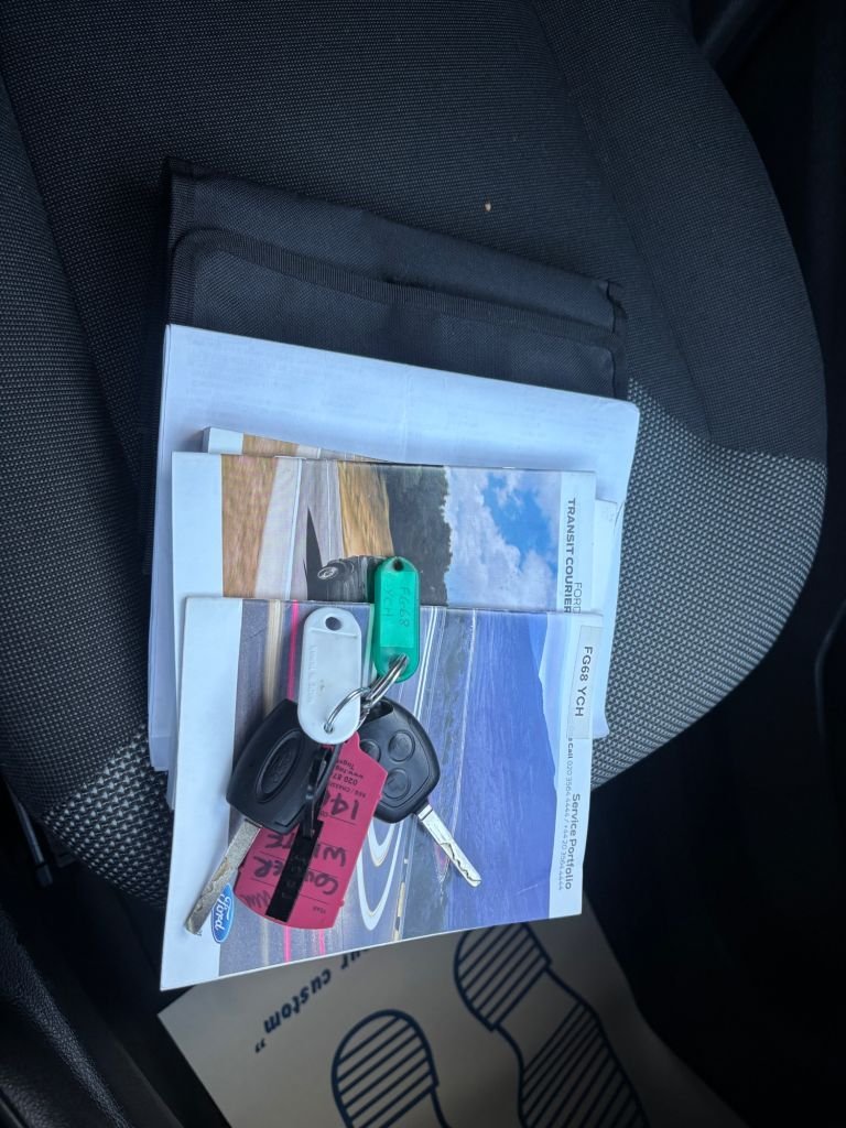 Used Ford Transit Courier 2018 for sale - 76820928: Photo 19