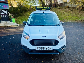 Used Ford Transit Courier 2018 for sale - 76820928: Photo