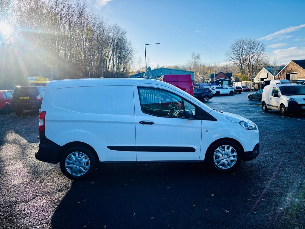 Used Ford Transit Courier 2018 for sale - 76820928: Photo 7