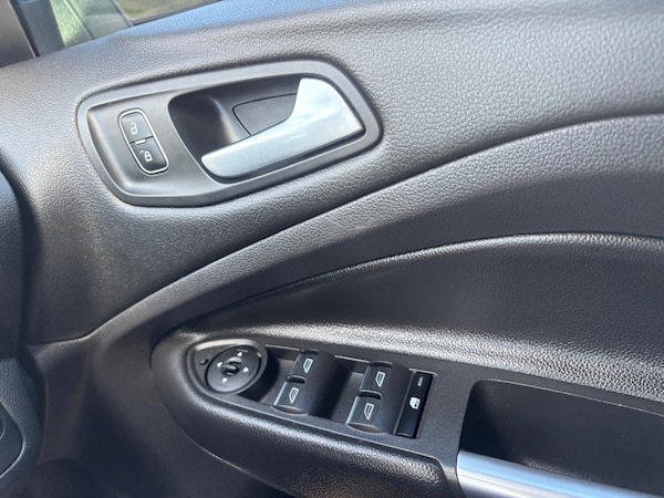 Used Ford Kuga 2018 for sale - 76242888: Photo 23