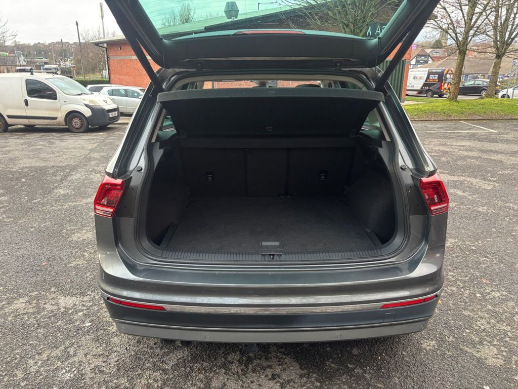 Used Volkswagen Tiguan 2017 for sale - 78134203: Photo 9