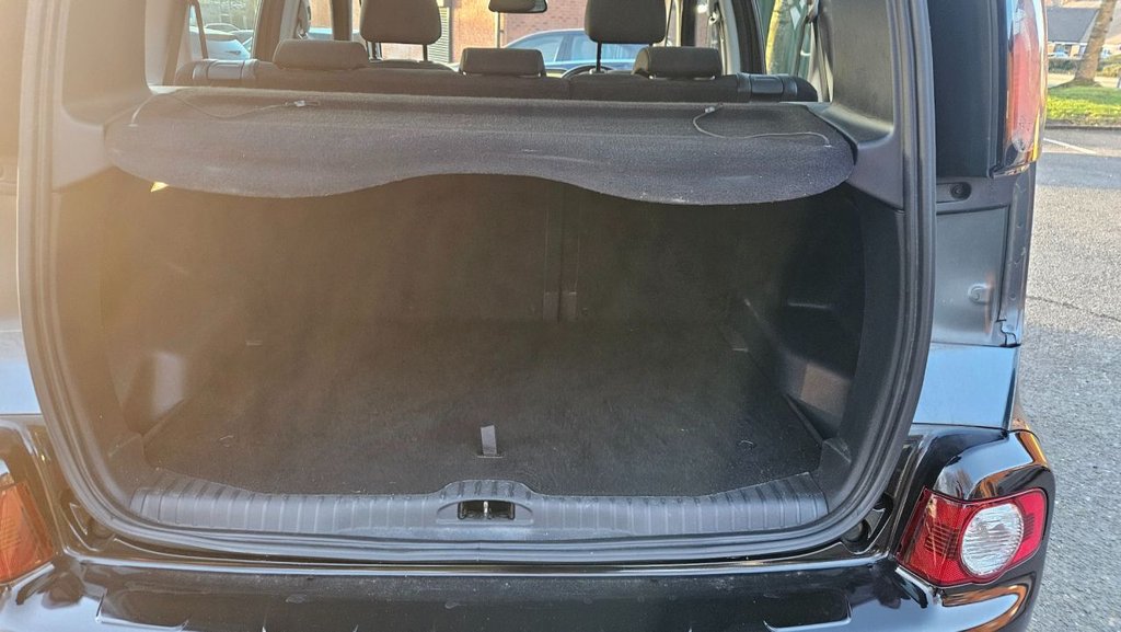 Used Citroen C3 Picasso 2017 for sale - 77805967: Photo 16