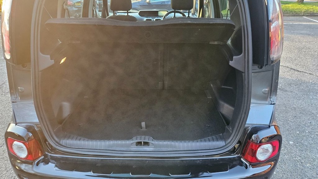 Used Citroen C3 Picasso 2017 for sale - 77805967: Photo 18