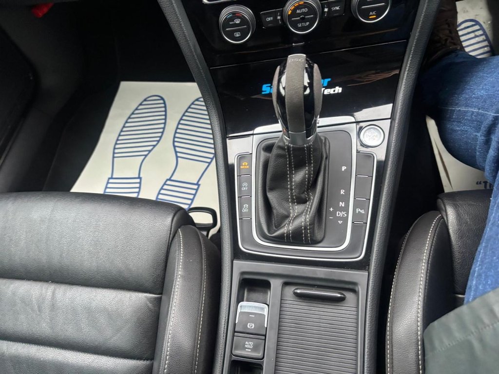 Used Volkswagen Golf 2014 for sale - 76559053: Photo 17