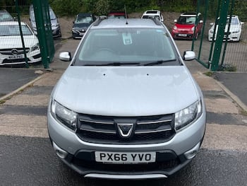 Used Dacia Sandero Stepway 2016 for sale - 79667233: Photo