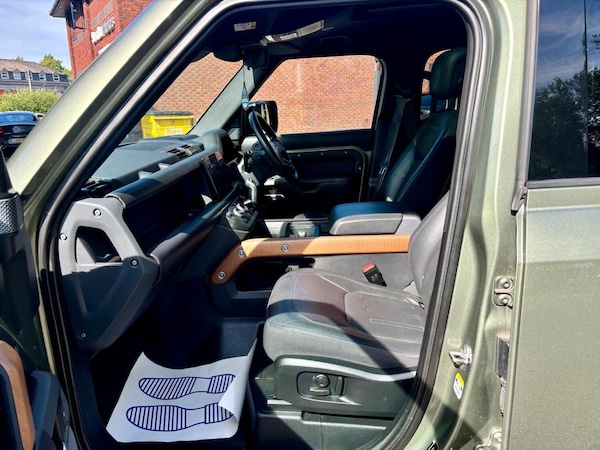 Used Land Rover Defender 110 2021 for sale - 75207816: Photo 22