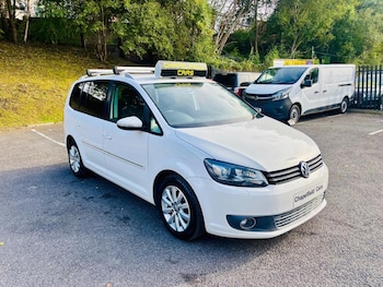 Used Volkswagen Touran 2012 for sale - 75968655: Photo