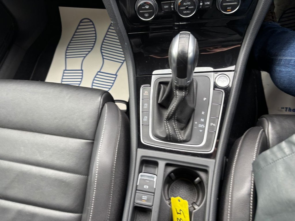 Used Volkswagen Golf 2015 for sale - 76570514: Photo 17