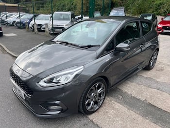 Used Ford Fiesta 2018 for sale - 79818869: Photo