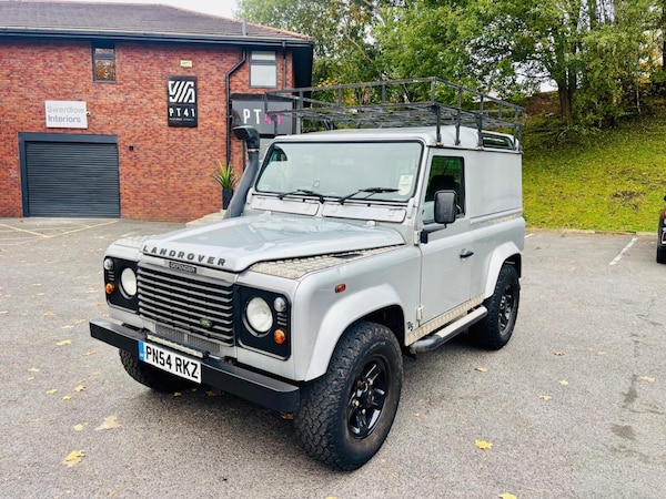 Used Land Rover Defender 90 2004 for sale - 76273327: Photo 2
