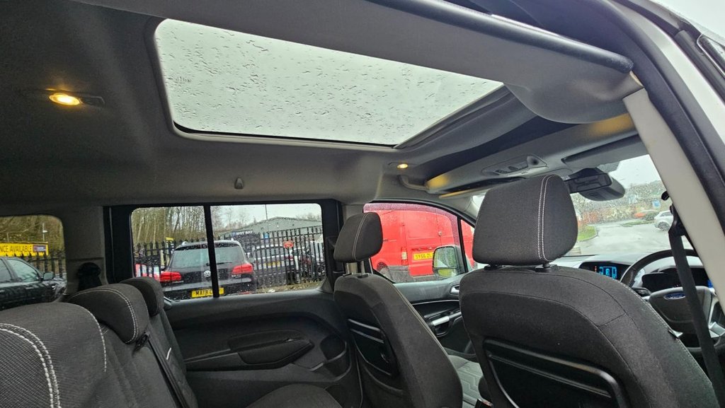 Used Ford Grand Tourneo Connect 2014 for sale - 77692472: Photo 10