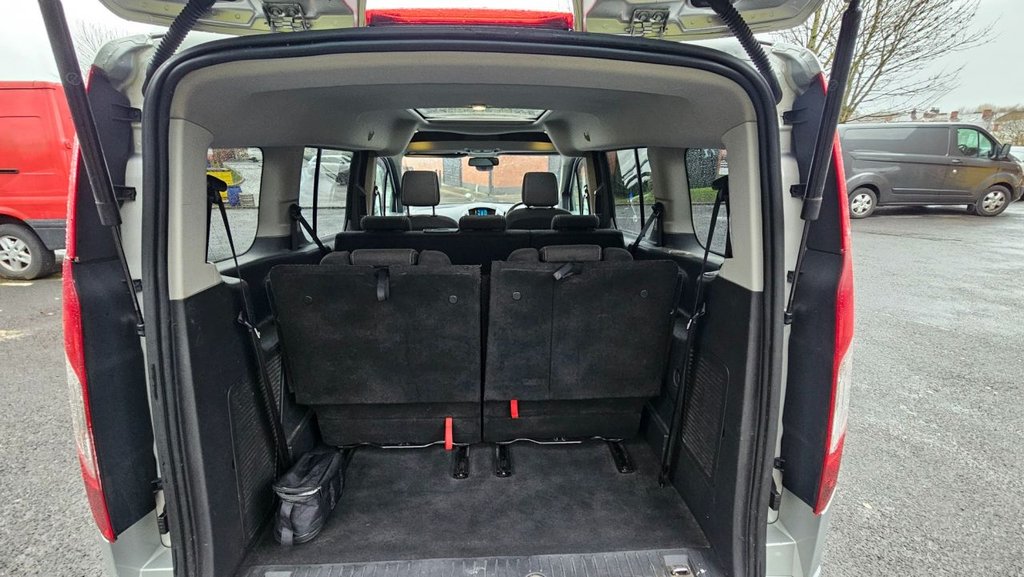 Used Ford Grand Tourneo Connect 2014 for sale - 77692472: Photo 14