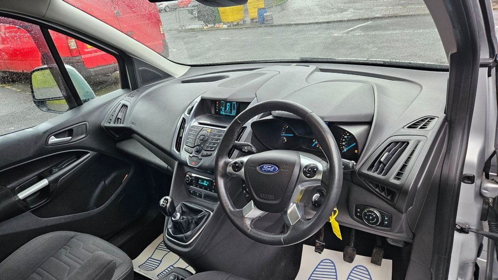 Used Ford Grand Tourneo Connect 2014 for sale - 77692472: Photo 15
