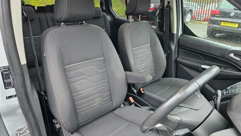 Used Ford Grand Tourneo Connect 2014 for sale - 77692472: Photo 16