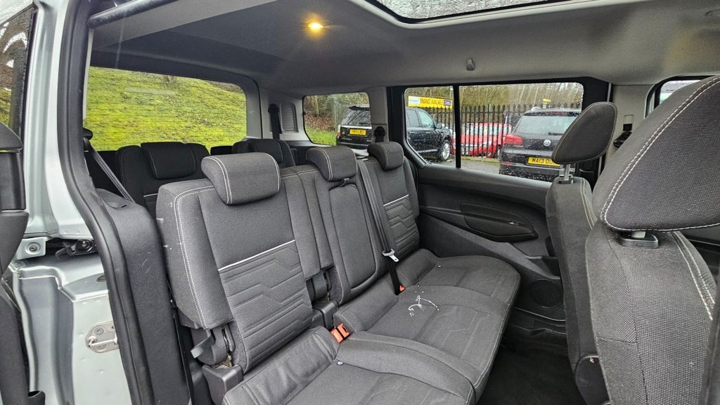 Used Ford Grand Tourneo Connect 2014 for sale - 77692472: Photo 9