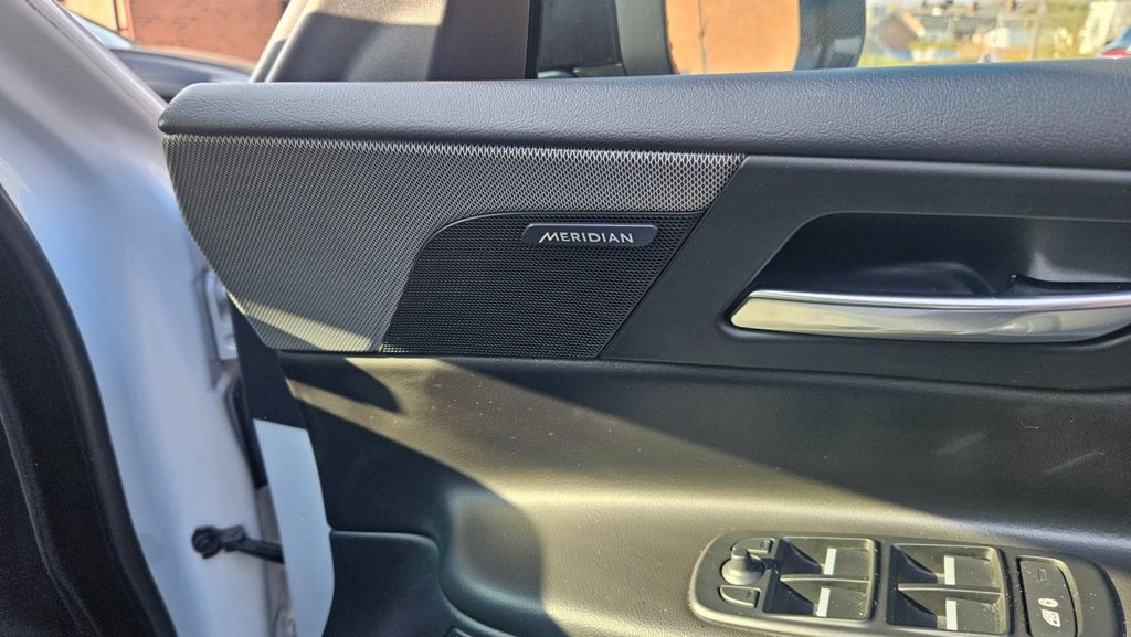 Used Jaguar XE 2019 for sale - 78082667: Photo 11