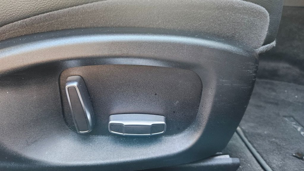 Used Jaguar XE 2019 for sale - 78082667: Photo 13