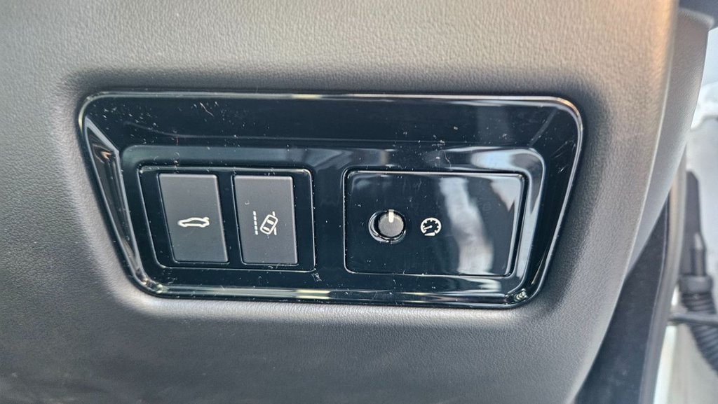 Used Jaguar XE 2019 for sale - 78082667: Photo 14