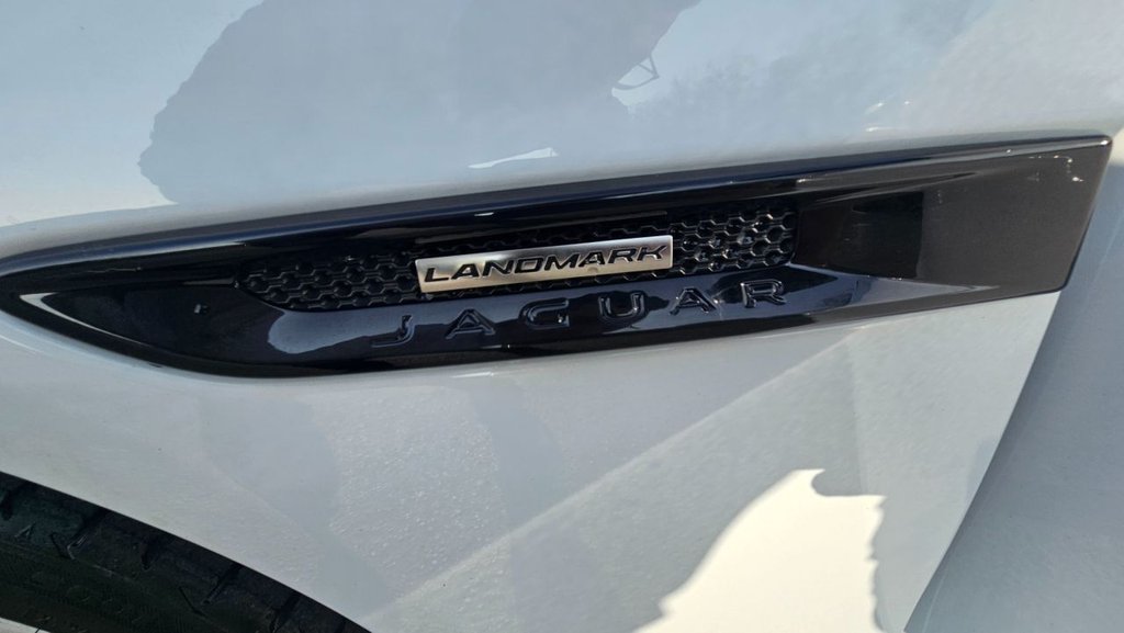 Used Jaguar XE 2019 for sale - 78082667: Photo 16