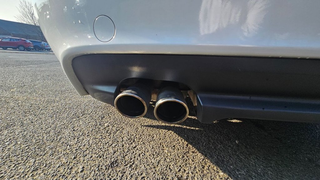 Used Jaguar XE 2019 for sale - 78082667: Photo 21