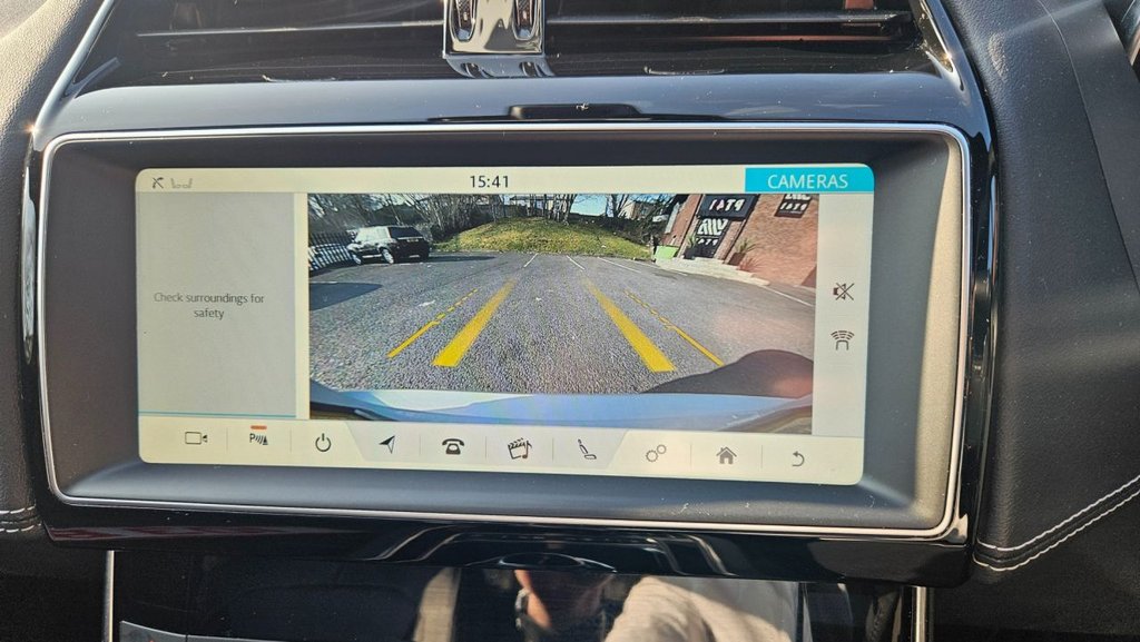 Used Jaguar XE 2019 for sale - 78082667: Photo 27