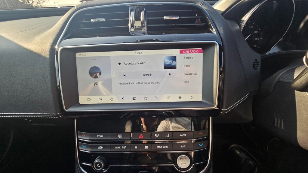 Used Jaguar XE 2019 for sale - 78082667: Photo 35