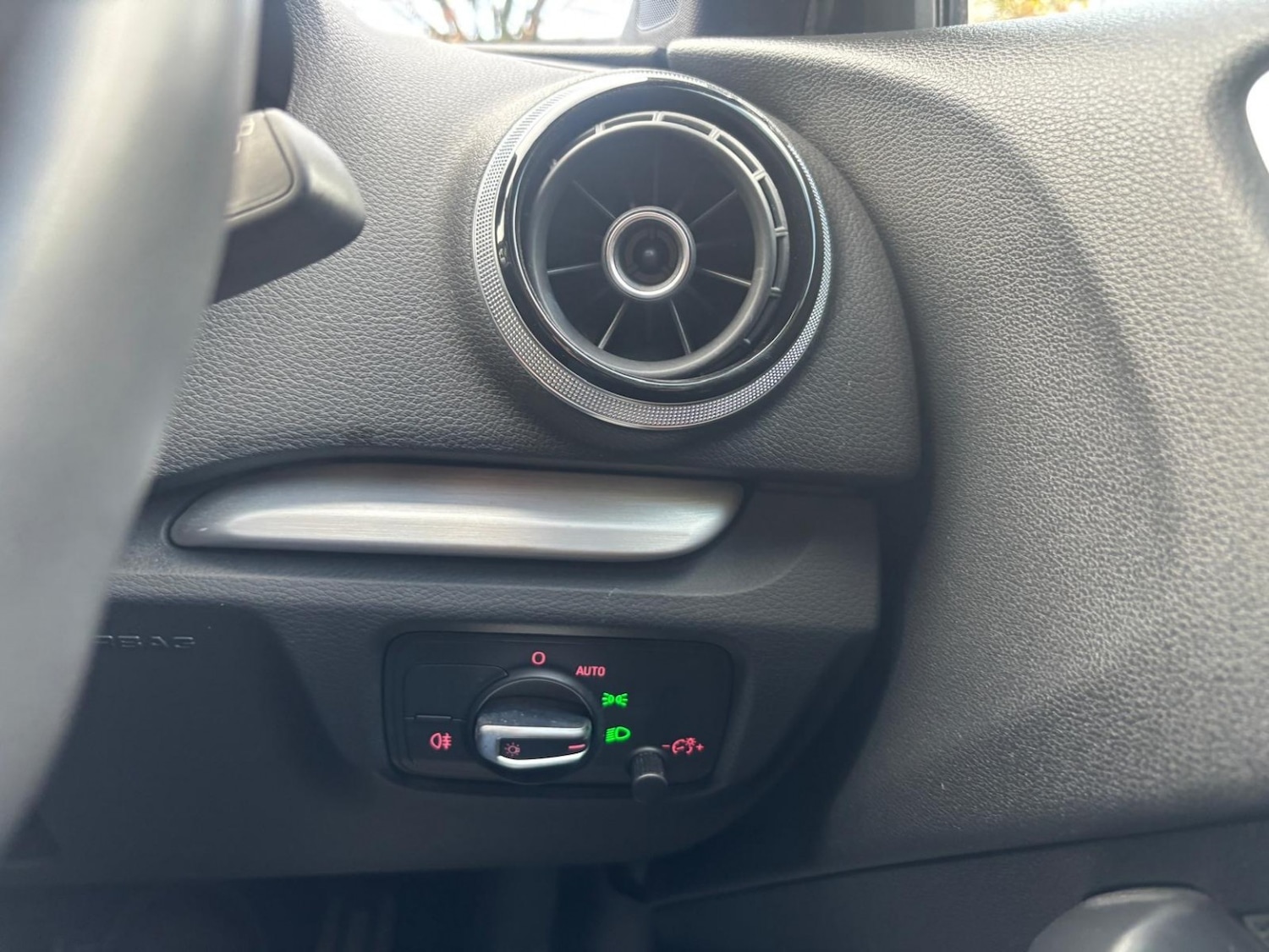 Used Audi S3 2014 for sale - 76391494: Photo 19