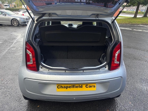 Used Volkswagen up! 2014 for sale - 76242915: Photo 12
