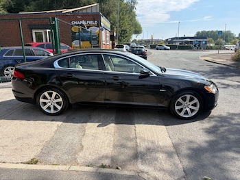 Used Jaguar XF 2010 for sale - 79562274: Photo