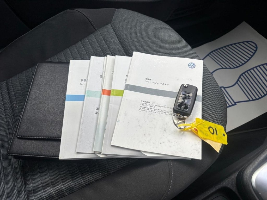 Used Volkswagen Polo 2010 for sale - 76504460: Photo 20