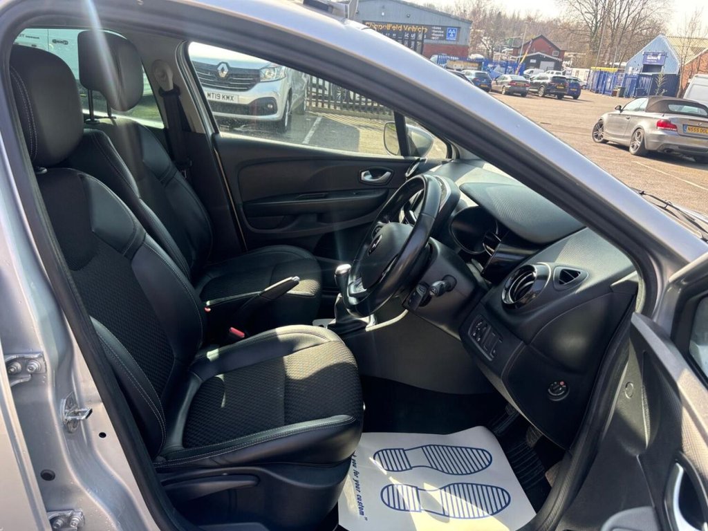 Used Renault Clio 2018 for sale - 76504492: Photo 14