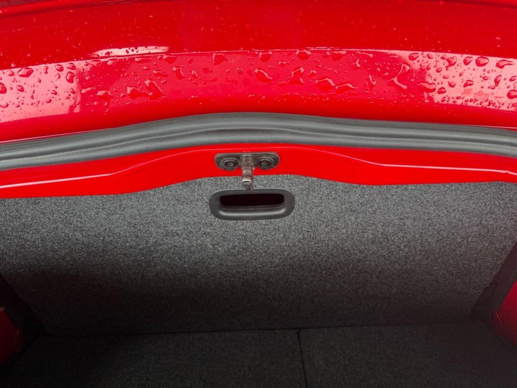 Used Volkswagen up! 2025 for sale - 76504491: Photo 16