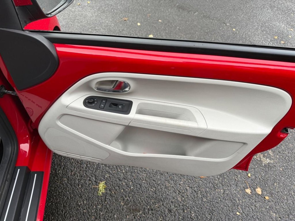 Used Volkswagen up! 2025 for sale - 76504491: Photo 19