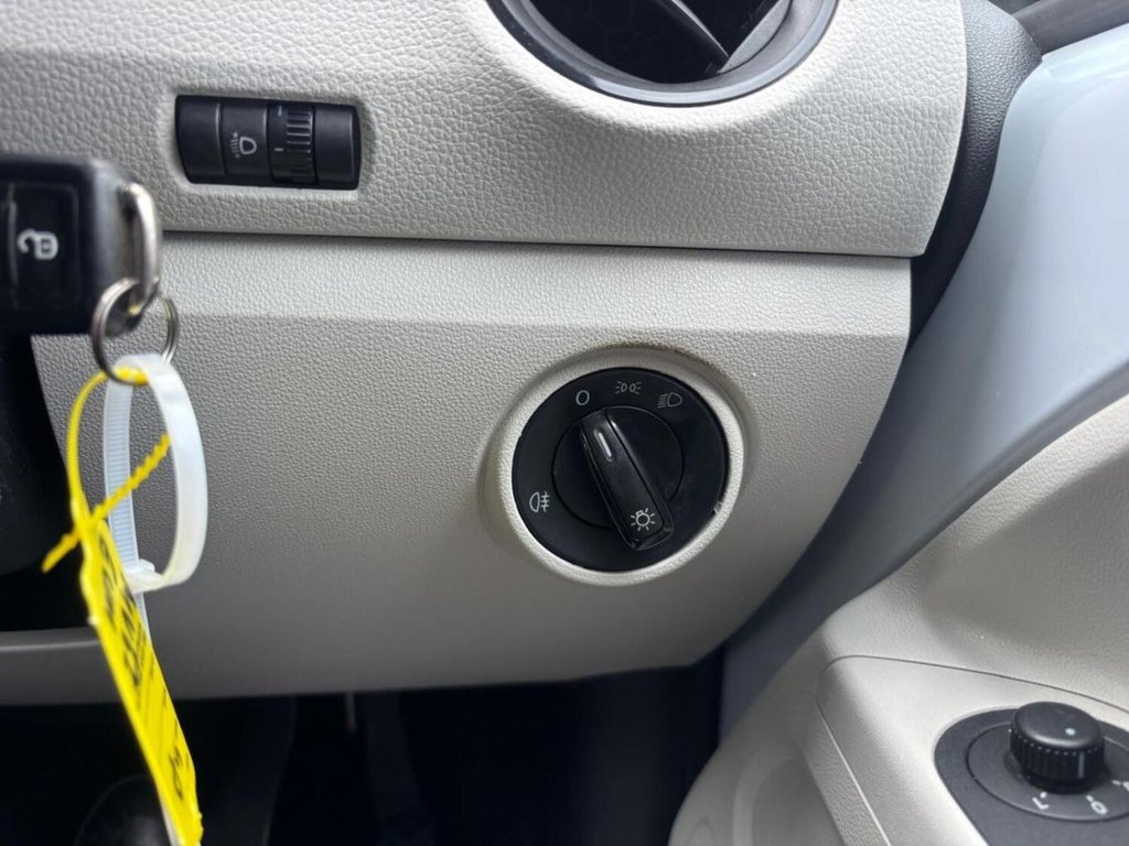 Used Volkswagen up! 2025 for sale - 76504485: Photo 24