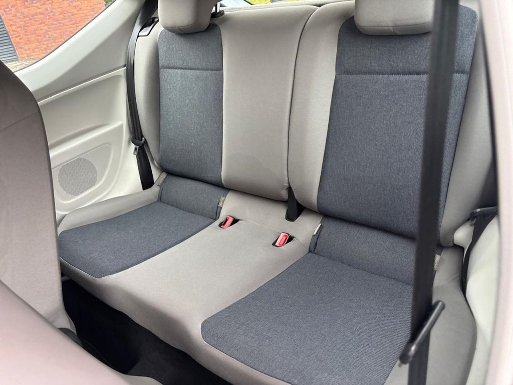 Used Volkswagen up! 2025 for sale - 76569978: Photo 12