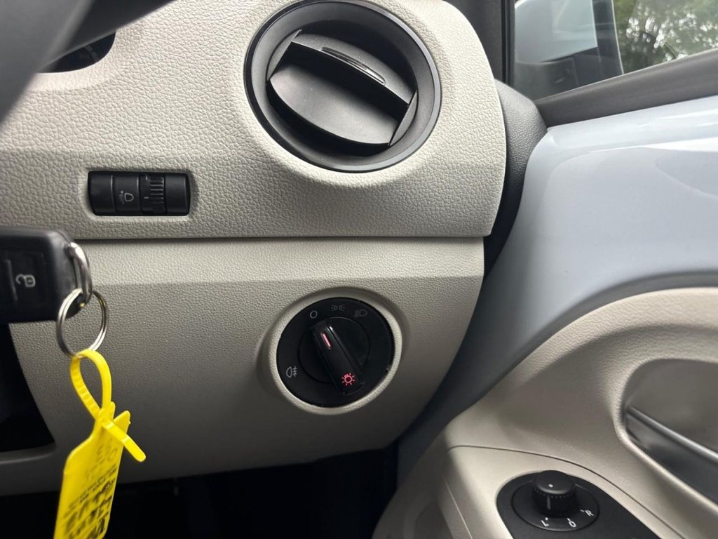 Used Volkswagen up! 2025 for sale - 76569978: Photo 17