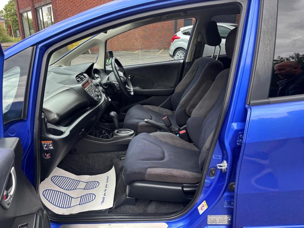 Used Honda Jazz 2011 for sale - 76504480: Photo 21