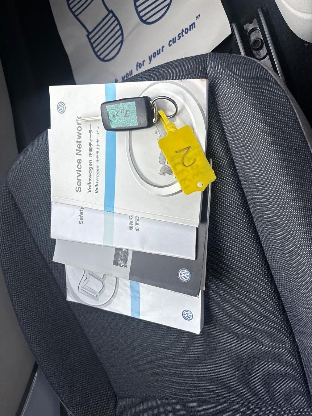 Used Volkswagen up! 2025 for sale - 76504510: Photo 24