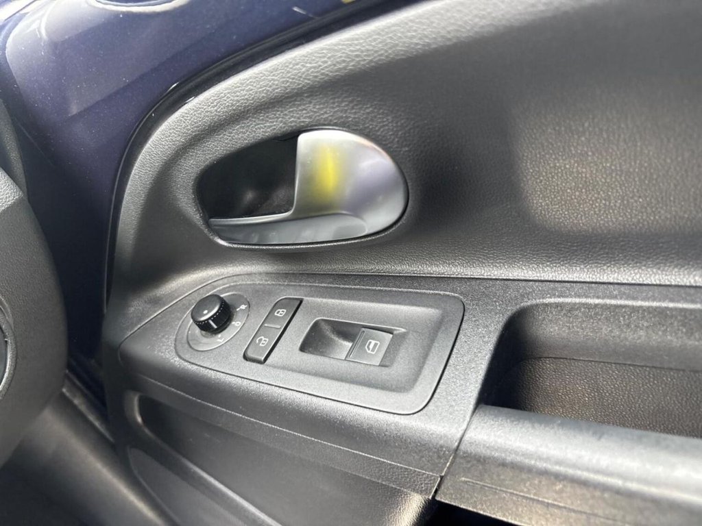 Used Volkswagen up! 2025 for sale - 76504508: Photo 24