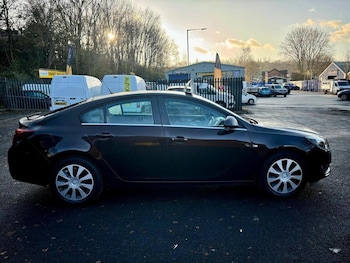 Used Vauxhall Insignia 2015 for sale - 75255807: Photo