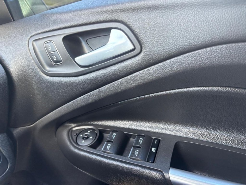 Used Ford Kuga 2018 for sale - 76504507: Photo 23