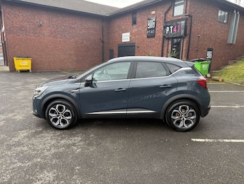 Used Renault Captur 2024 for sale - 79370357: Photo